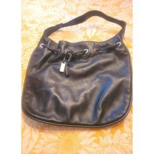 Gorgeous, Black Leather Gucci Shoulder Bag